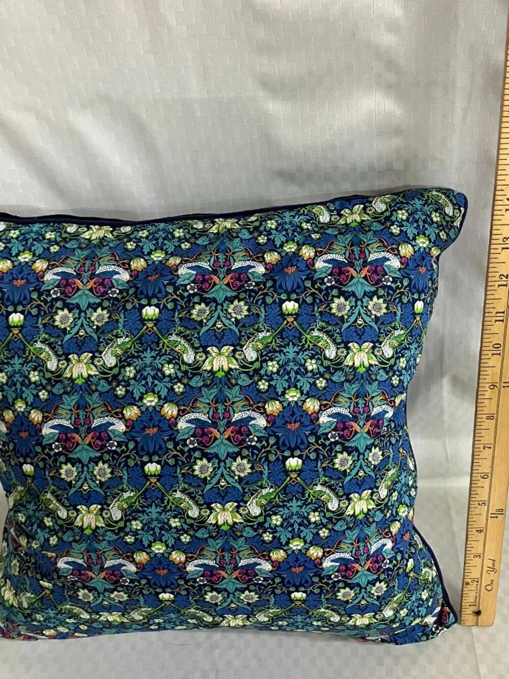 Unbranded Floral Throw Pillow 16x14in Multicolor Botanical Velvet Accent Decor